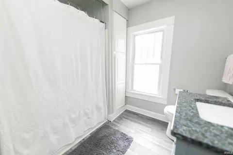 726 E University St, Bloomington, IN 47401 photo 17