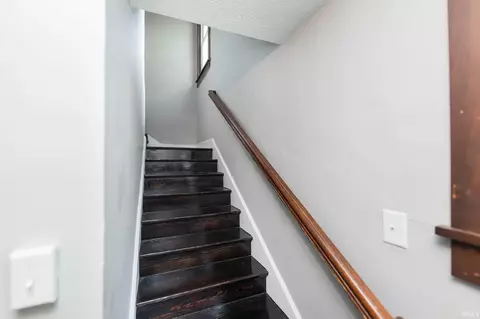726 E University St, Bloomington, IN 47401 photo 11