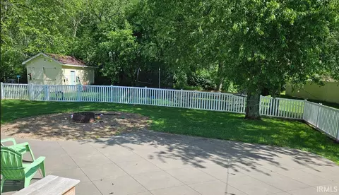 4414 E Fox Run Dr, Syracuse, IN 46567 photo 19
