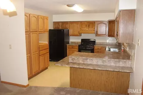 322 E Walnut Ave, Dunkirk, IN 47336 photo 6