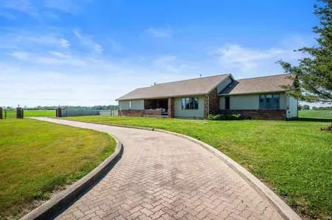 1201 N 700 E Rd, Hartford City, IN 47348