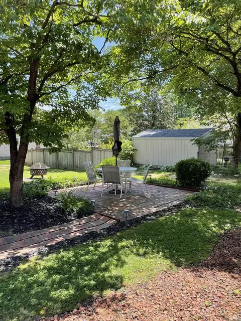 1108 Jackson St, Jasper, IN 47546 photo 2