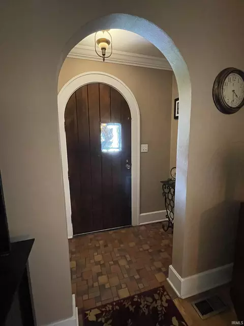 1108 Jackson St, Jasper, IN 47546 photo 5