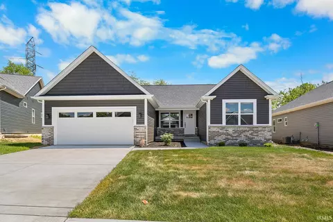 1743 Twin Lakes Cir, West Lafayette, IN 47906