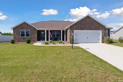 4348 E Duffy Dr, Syracuse, IN 46567 photo 2