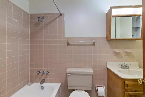 142 E Bragg Ave, Upland, IN 46989 photo 18