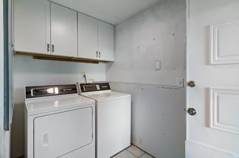 142 E Bragg Ave, Upland, IN 46989 photo 12