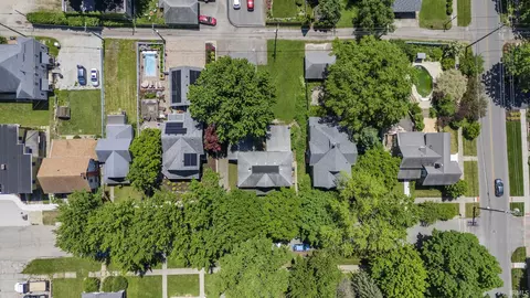 61 65 W Maple St, Wabash, IN 46992 photo 3