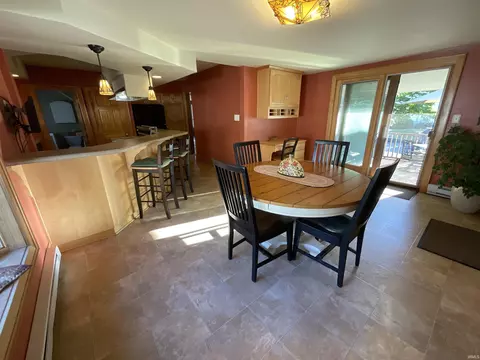 203 E Wiley St, Bluffton, IN 46714 photo 18