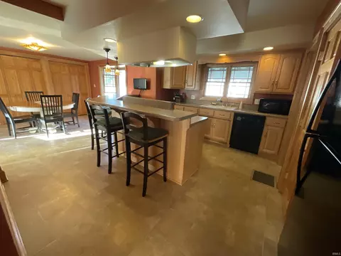 203 E Wiley St, Bluffton, IN 46714 photo 15