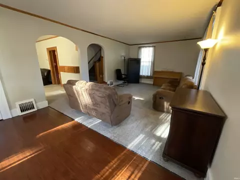203 E Wiley St, Bluffton, IN 46714 photo 10