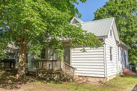410 E Franklin St, Delphi, IN 46923 photo 4