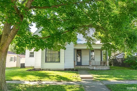 410 E Franklin St, Delphi, IN 46923 photo 1