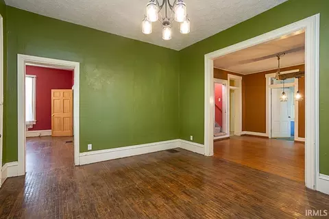 410 E Franklin St, Delphi, IN 46923 photo 12
