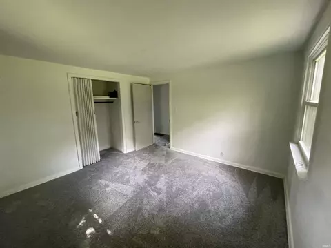 120 Pleasant View Dr, Mitchell, IN 47446 photo 4