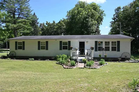 8515 S Ash St, Monterey, IN 46960 photo 1