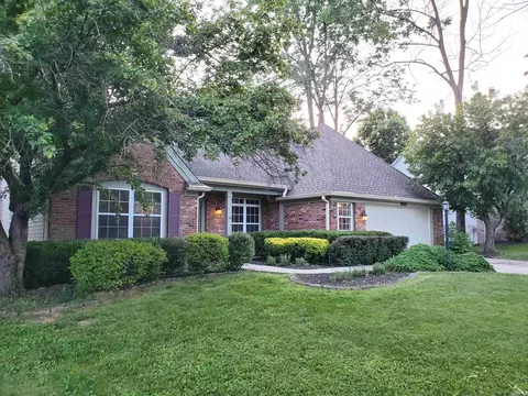 2248 S Olde Mill Dr, Bloomington, IN 47401 photo 1