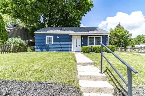 674 N Spring St, Wabash, IN 46992 photo 1