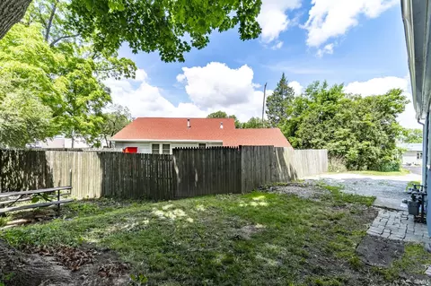 674 N Spring St, Wabash, IN 46992 photo 22
