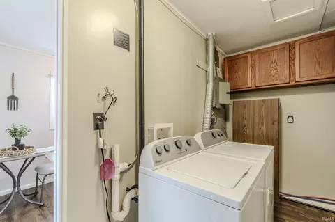 674 N Spring St, Wabash, IN 46992 photo 11