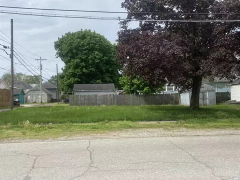227 E 6th St, Peru, IN 46970 photo 5