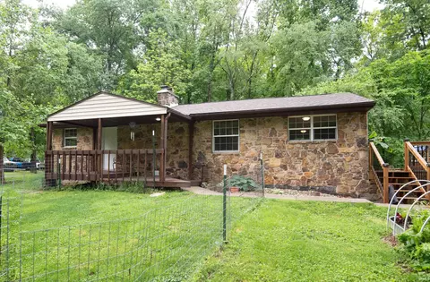 2799 W Shaw Rd, Bloomington, IN 47403