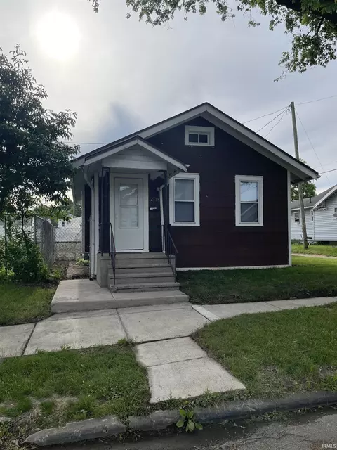 2118 Andrew St, Fort Wayne, IN 46808