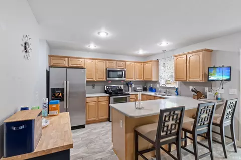 3929 E Stonegate Ct, Bloomington, IN 47401 photo 9