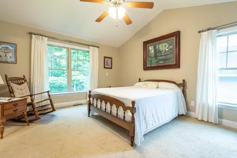 4759 E Donington Dr, Bloomington, IN 47401 photo 14