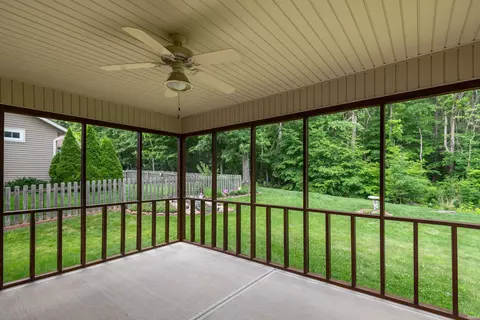 4759 E Donington Dr, Bloomington, IN 47401 photo 27