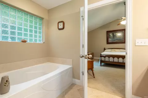 4759 E Donington Dr, Bloomington, IN 47401 photo 18