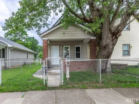 217 E Missouri St, Evansville, IN 47711