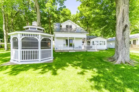 1395 S 460 E, Lagrange, IN 46761 photo 1