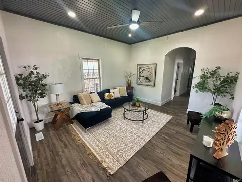 220 W Main St, Mitchell, IN 47446 photo 6