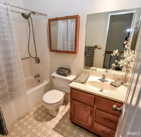 2335 E Winding Brook Cir, Bloomington, IN 47401 photo 25