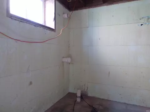 11308 W South County Line Rd, Yoder, IN 46798 photo 7