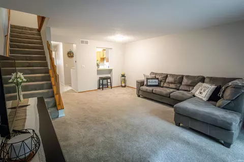 2390 E Winding Brook Cir, Bloomington, IN 47401 photo 6