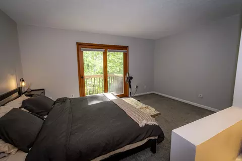 2390 E Winding Brook Cir, Bloomington, IN 47401 photo 12