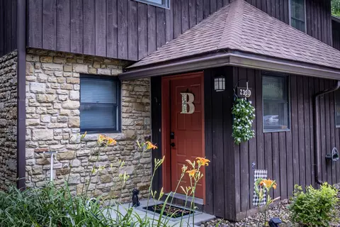 2390 E Winding Brook Cir, Bloomington, IN 47401 photo 1