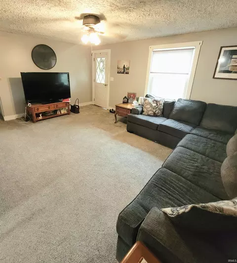 507 E Jackson St, Flora, IN 46929 photo 8
