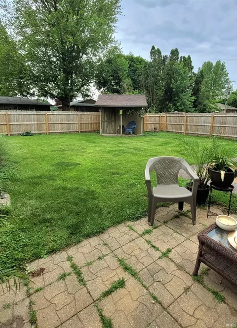 507 E Jackson St, Flora, IN 46929 photo 16