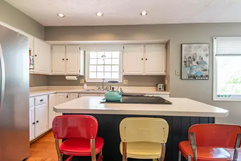 1101 E Ridgemont Ct, Bloomington, IN 47401 photo 7
