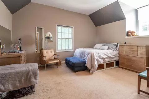 1101 E Ridgemont Ct, Bloomington, IN 47401 photo 17