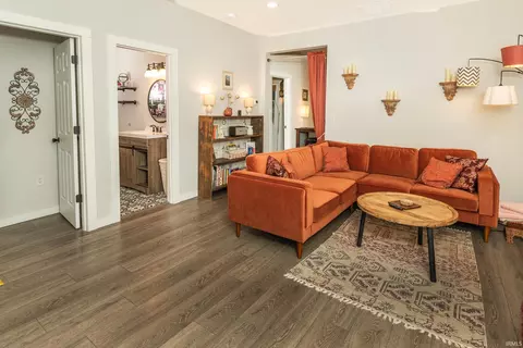 320 S Davisson St, Bloomington, IN 47404 photo 7
