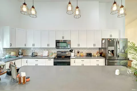 3377 S Crafters Ct, Bloomington, IN 47403 photo 17