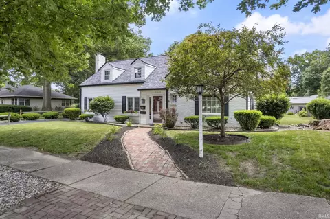 755 Glendale Dr, Frankfort, IN 46041
