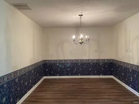 1108 E Jamie Ln, Bloomington, IN 47401 photo 3