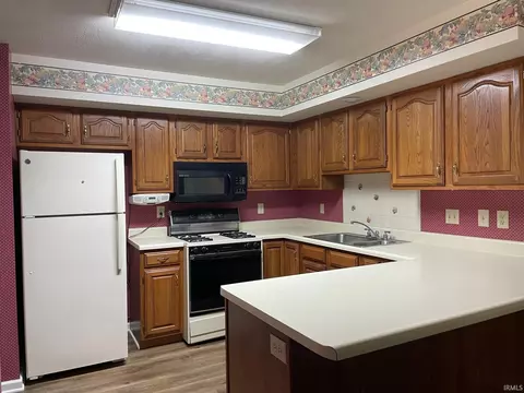 1108 E Jamie Ln, Bloomington, IN 47401 photo 4