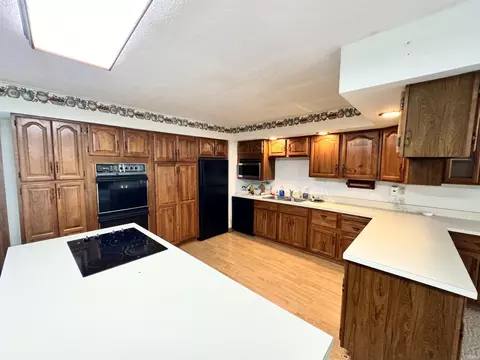 2925 S Stringtown Rd, Covington, IN 47932 photo 3