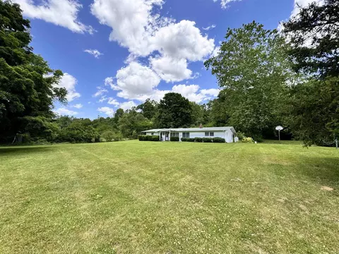 2925 S Stringtown Rd, Covington, IN 47932 photo 1